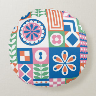 Watercolor isolated illustration of green kiwi fru round cushion