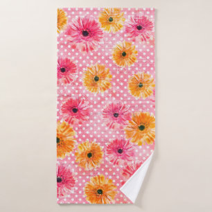 Watercolor pink and yellow gerbera flowers pattern bath towel