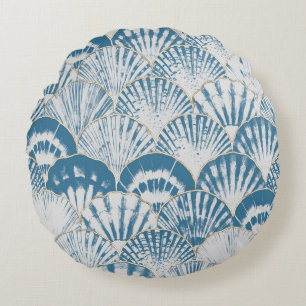 Watercolor sea shell japanese waves seamless patte round cushion