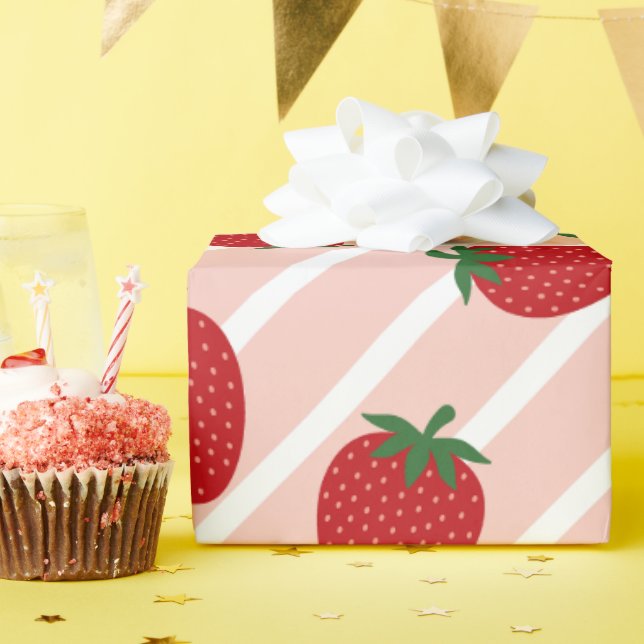 Watercolor Strawberry Pattern Wrapping Paper (Birthday Party)