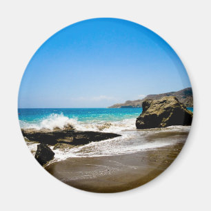 Waves crash on beach magnet