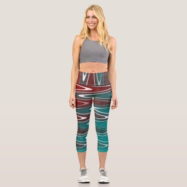 Waves in white capri leggings (Front)