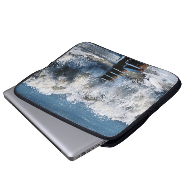 WAVES LAPTOP SLEEVE (Front Bottom)
