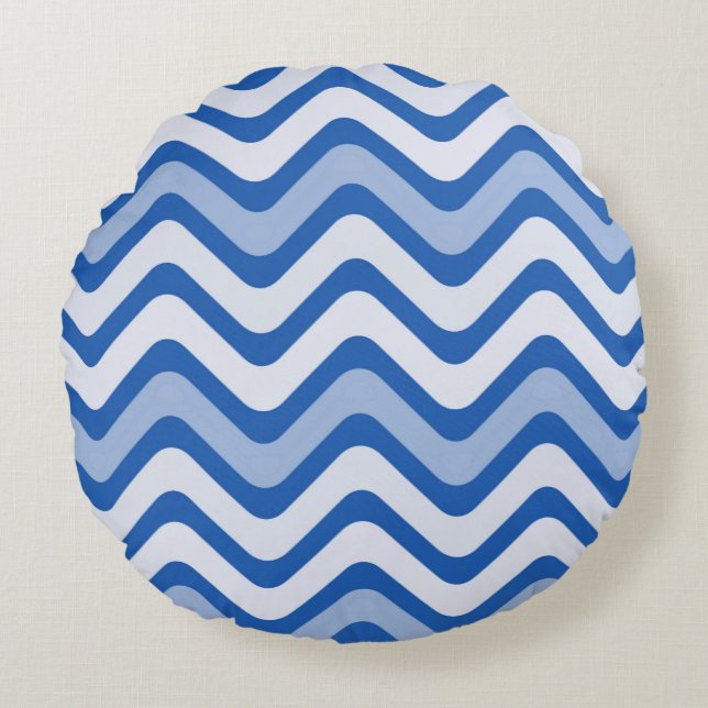 Wavy Blue Pattern Round Cushion (Front)