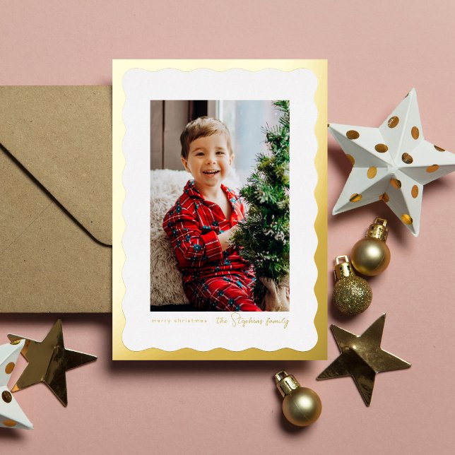 Wavy edge frame simple gold Christmas photo (Creator Uploaded)