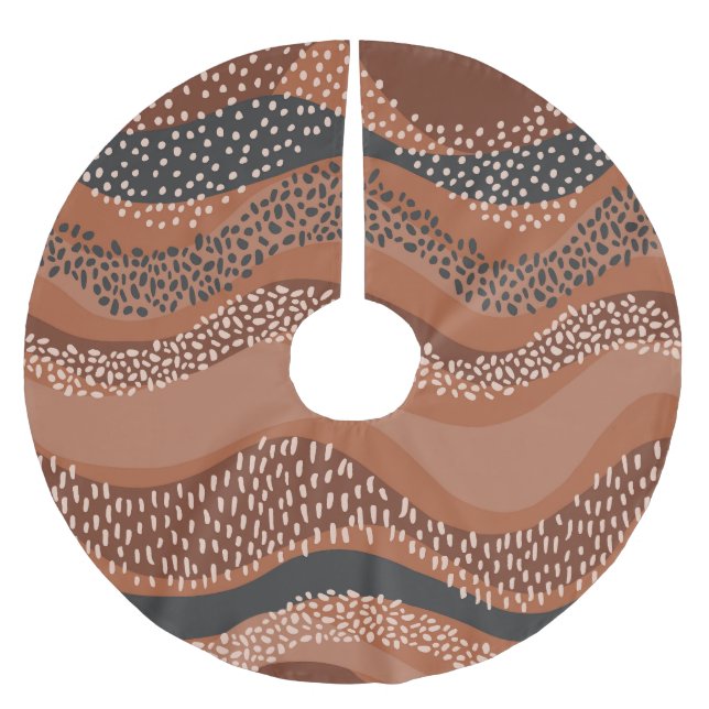 Wavy Natural Geo: Minimalist Seamless. Brushed Polyester Tree Skirt (Front)