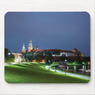 Wawel castle at night in Krakow, Poland Mouse Pad