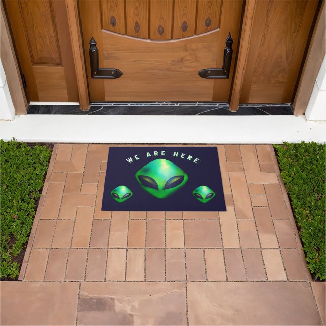 "We Are Here" Green Alien head Doormat (Outdoor)