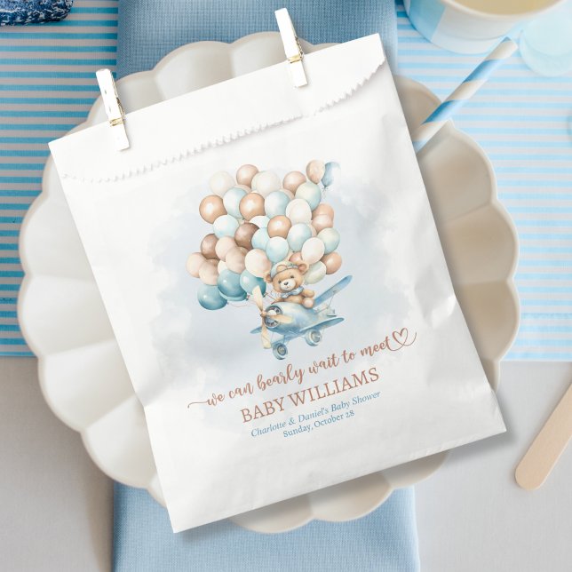We Can Bearly Wait Blue Balloons Baby Shower Favour Bags (We can bearly wait baby shower gift bags, favor bags)