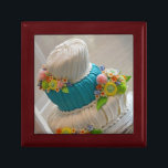Wedding cake print gift box<br><div class="desc">Beautiful ceramic tile gift box with colourful wedding cake print.</div>