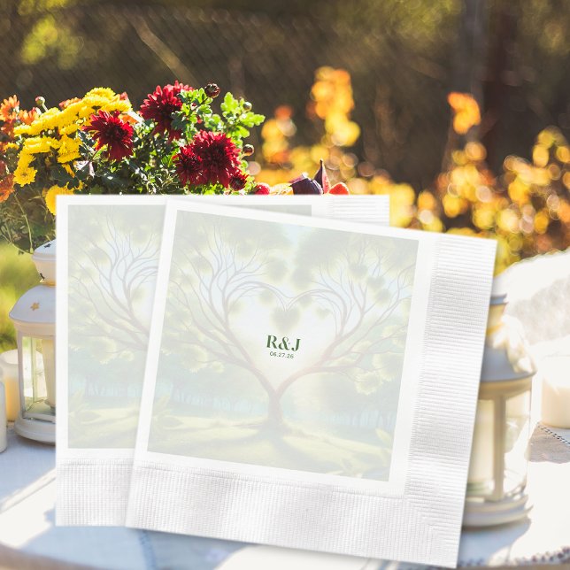 Wedding Couple Green Monogram Napkin (Wedding Couple Green Monogram Napkins)