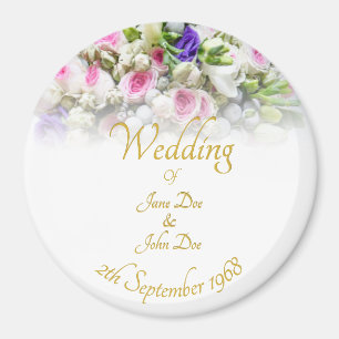 Wedding Gift - Bride with colourful wedding bouque Magnet