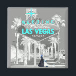 Wedding In Las Vegas Bride & Groom Magnet<br><div class="desc">Wedding In Las Vegas Bride & Groom Magnet</div>
