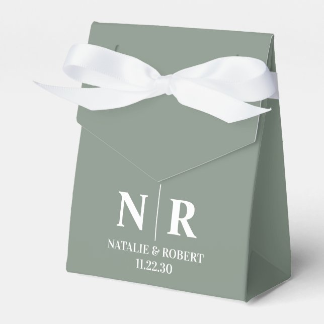 Wedding Monogram Bride And Groom Initials Elegant Favour Box (Front Side)