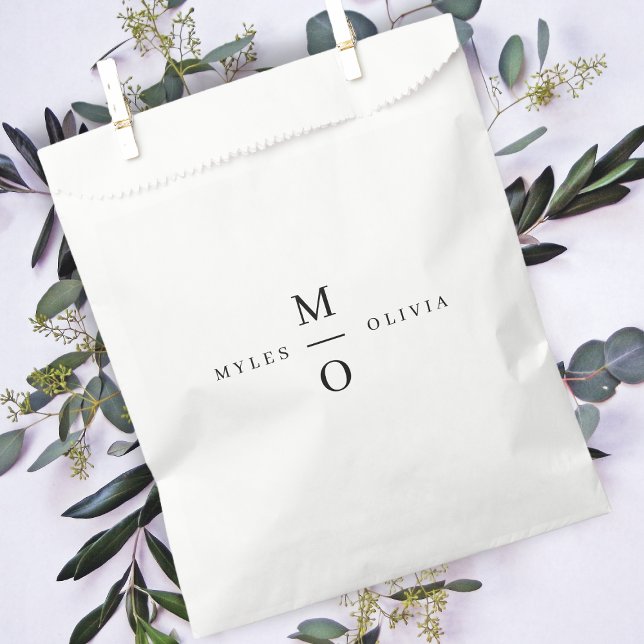 Wedding Monogram Elegant Minimalist Simple White Favour Bags (Creator Uploaded)