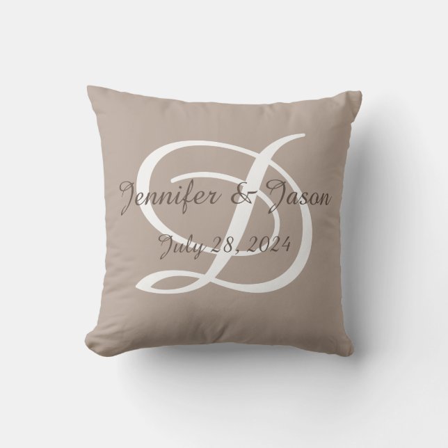 Wedding or anniversary pillow monogrammed (Front)