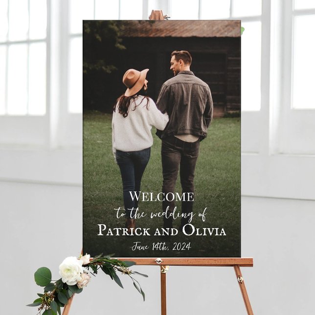 Wedding welcome sign with photo on canvas (Creator Uploaded)