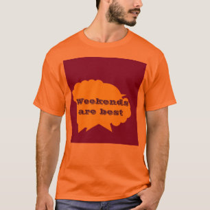 Weekends are best motif on purple T-Shirt