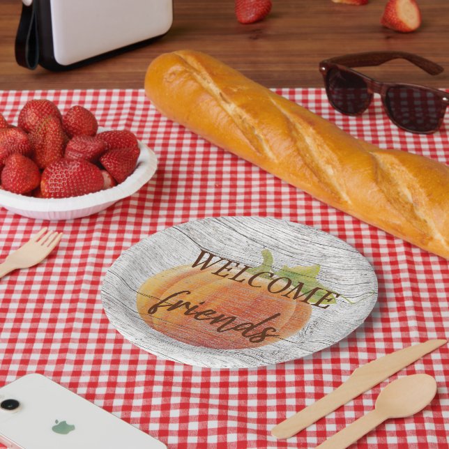 Welcome Friends Pumpkin On Weathered Wood Planks Paper Plate (Picnic)