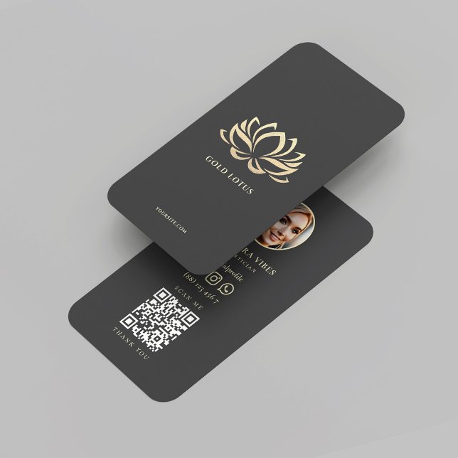 Wellness Spa Hair Beauty Aesthetician Gold Lotus Business Card (Wellness Spa Hair Beauty Esthetician Gold Lotus Business Card
)