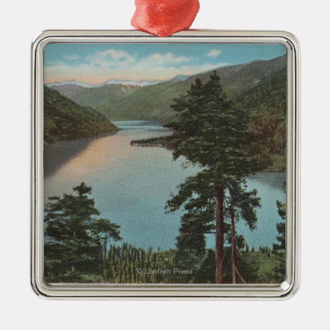 Wenatchee, WAView of Lake Chelan Metal Tree Decoration (Front)