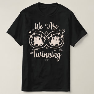 We're Twinning with My Bestie Bracelets Twin Day S T-Shirt