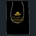 Western Cowboy Hat Classic Personalised Groomsmen Medium Gift Bag<br><div class="desc">Personalised gifts for groomsmen with western cowboy theme. Decorated with cowboy hat with vintage western font. Text and colour are editable using the Design Tool to fit your occasion. Get this customise gift for wedding,  bachelor party,  engagement party or any other special occasions.</div>