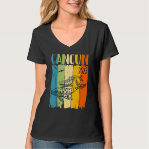 Whale Retro Cancun Mexico Theme Family Vacation T-Shirt