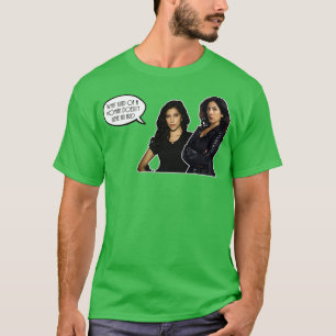 What kind of a woman doesnt have an axe T-Shirt