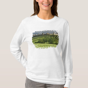 Wheat field and distant Monteriggioni, in the T-Shirt