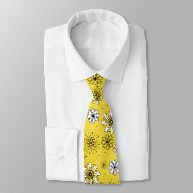 Whimsical Daisy Yellow and White  Tie (Tied)