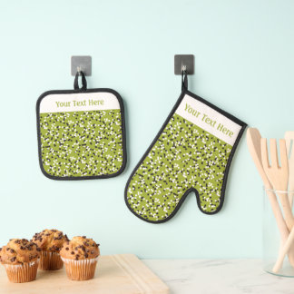 Whimsical Green Polka Dot Doodles Pattern Oven Mitt & Pot Holder Set