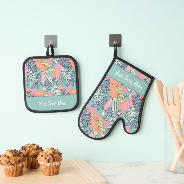 Whimsical Tropical Floral Leaf Print Oven Mitt & Pot Holder Set (Insitu(Hanging))