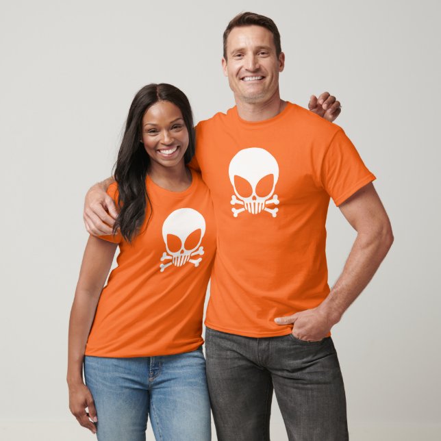 White Alien Skull Dark T-Shirt (Unisex)