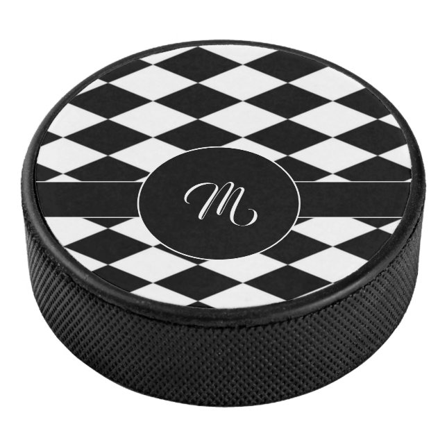 White and black diamond pattern  hockey puck (3/4)