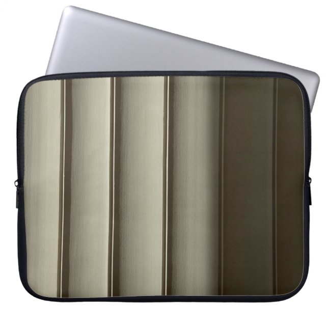 White and black striped textile laptop sleeve (Front)