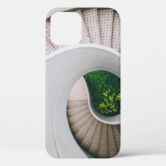 WHITE AND BROWN CONCRETE SPIRAL STAIRS iPhone 12 CASE
