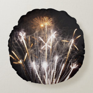 White and Gold Fireworks II Patriotic Celebration Round Cushion