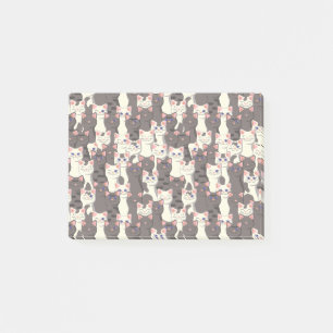 White and grey cats pattern post-it notes