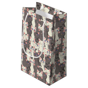 White and grey cats pattern small gift bag