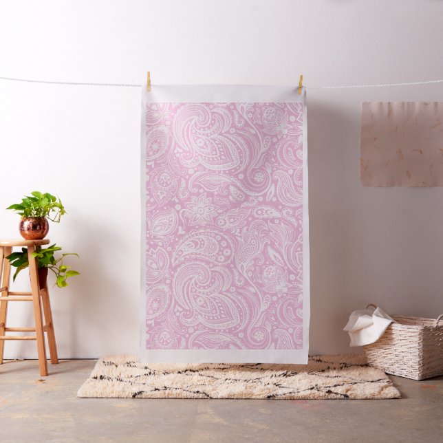 White and pail-pink paisley pattern fabric (In Situ)