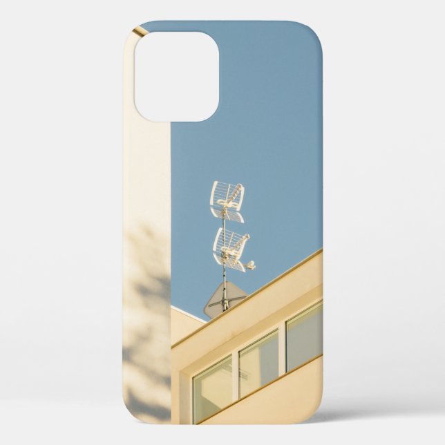 WHITE ANTENNA ON BUILDING Case-Mate iPhone CASE (Back)