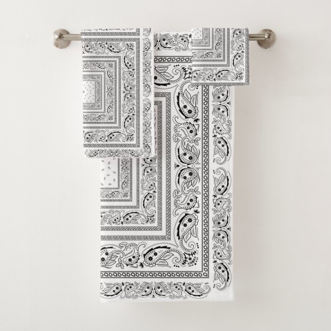 White Bandanarama Bath Towel Set (Insitu)