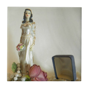White Bridal IV Tile