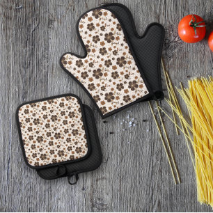 White brown natural flower oven mitt & pot holder set