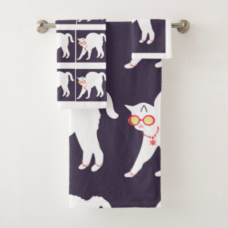 White Cat Dressed Up 3 Piece Poly Cotton Bath Tow Towel Set