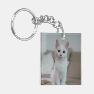 White cat Zazzle_Growshop. Key Ring