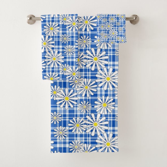 White chamomile flowers on a blue chequered backgr bath towel set (Insitu)