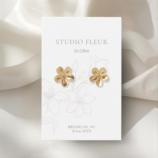 White | Chic Minimalist Floral Earring Display (Creator Uploaded)