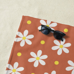 White Daisies Pattern Custom Background Beach Towel